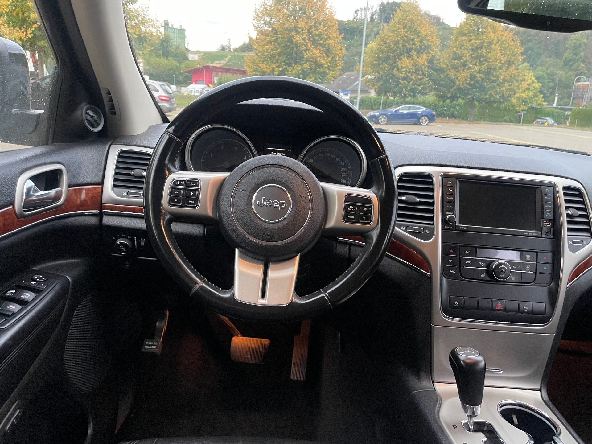 JEEP Grand Cherokee 3.0 CRD Limited Automatic-image-10