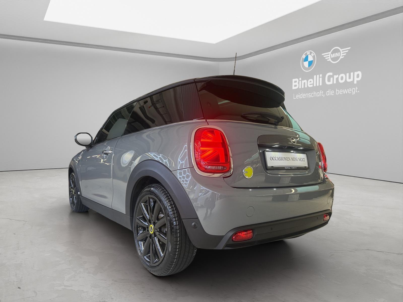 MINI Cooper SE-image-3