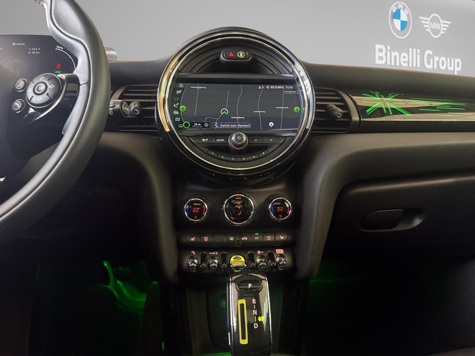 MINI Cooper SE-image-15