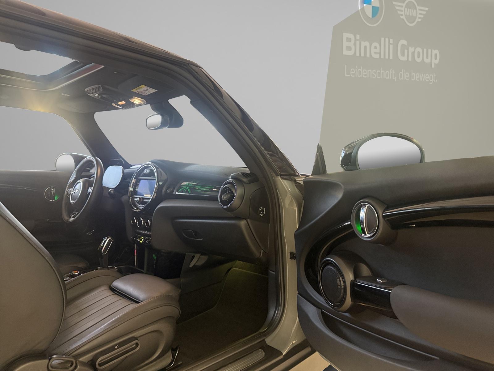 MINI Cooper SE-image-19
