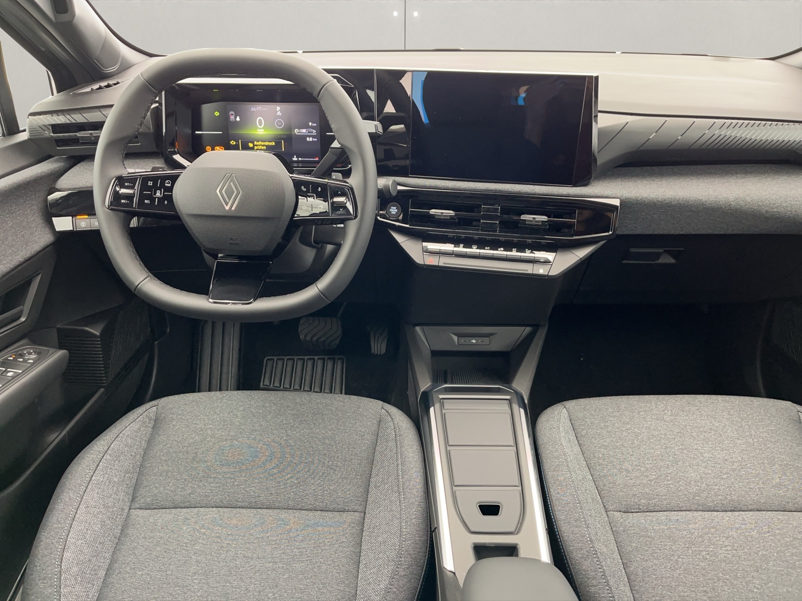 RENAULT Clio 1.2 TCe evolution EDC-image-8