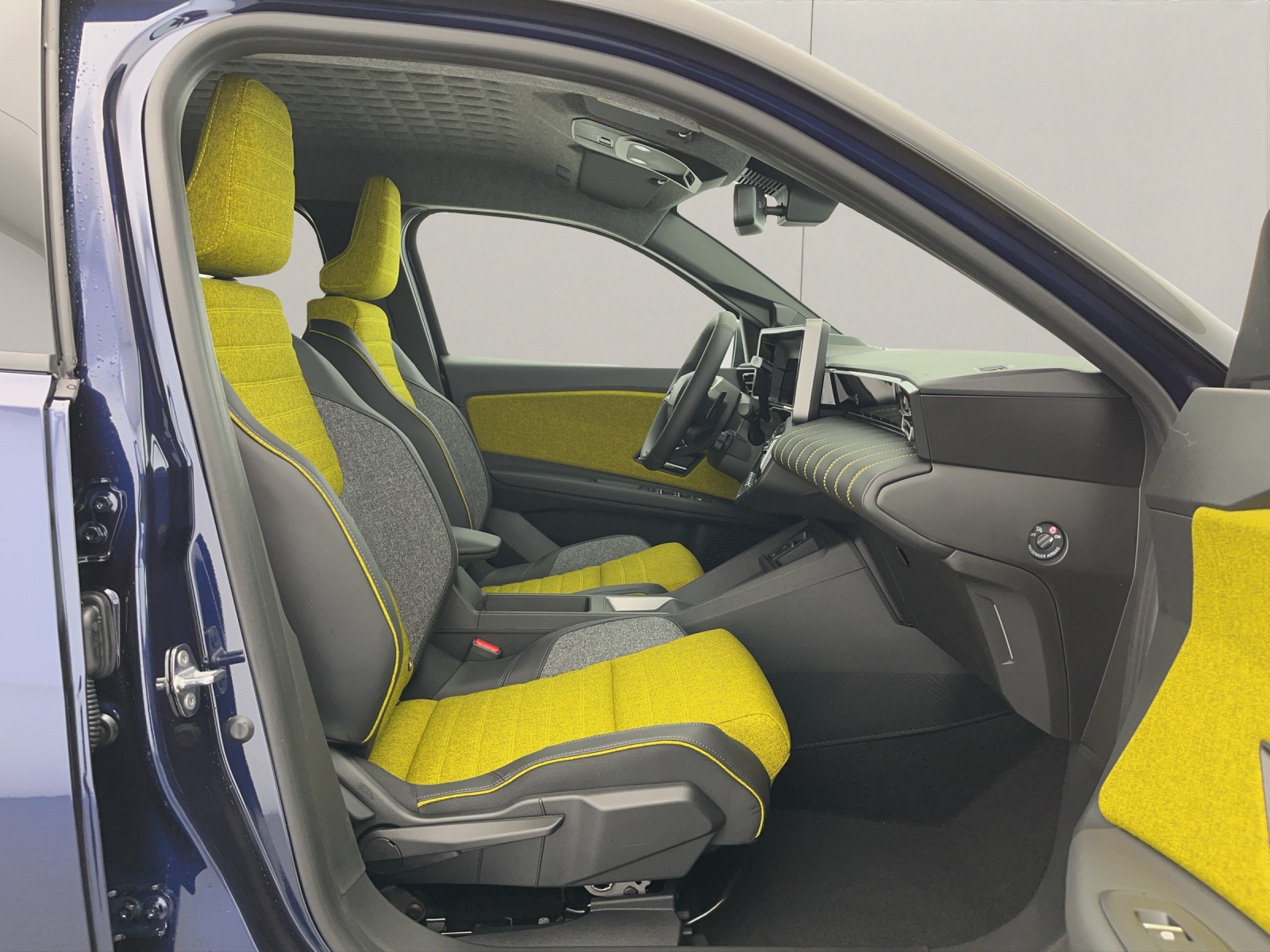 RENAULT R5 E-Tech Comfort Range iconic five-image-15
