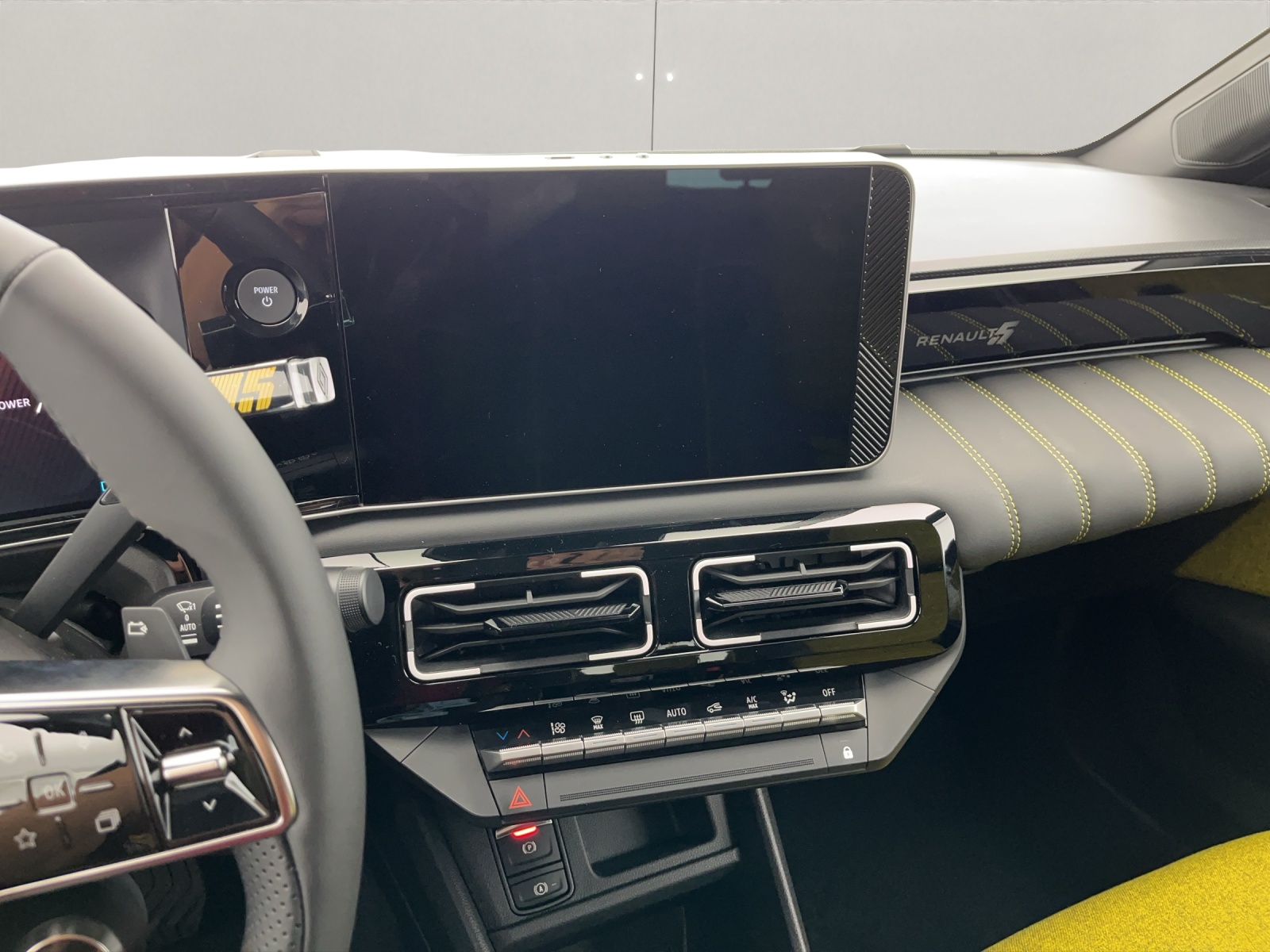 RENAULT R5 E-Tech Comfort Range iconic five-image-11