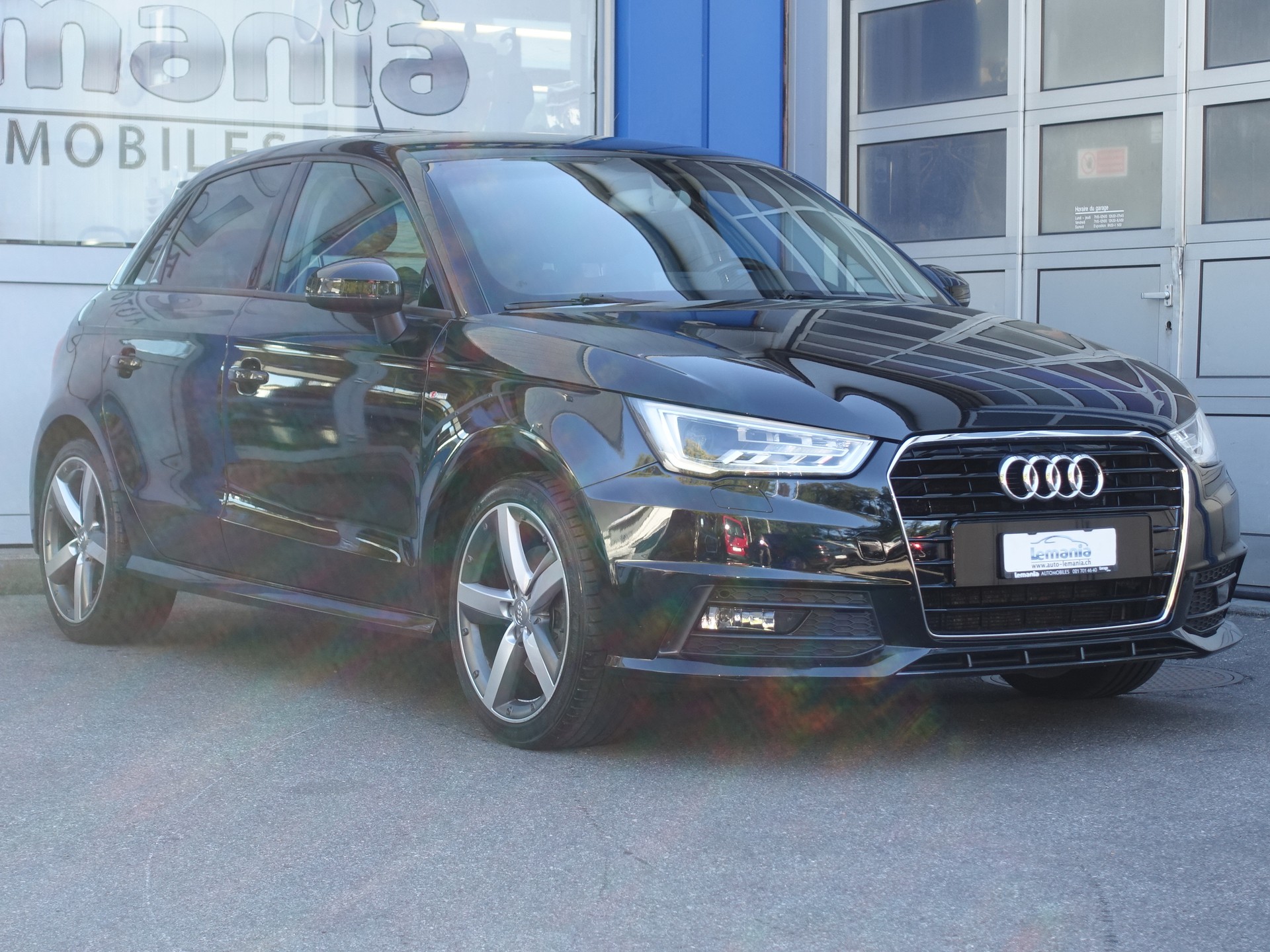AUDI A1 Sportback 1.4 TFSI Design S-tronic-image-0