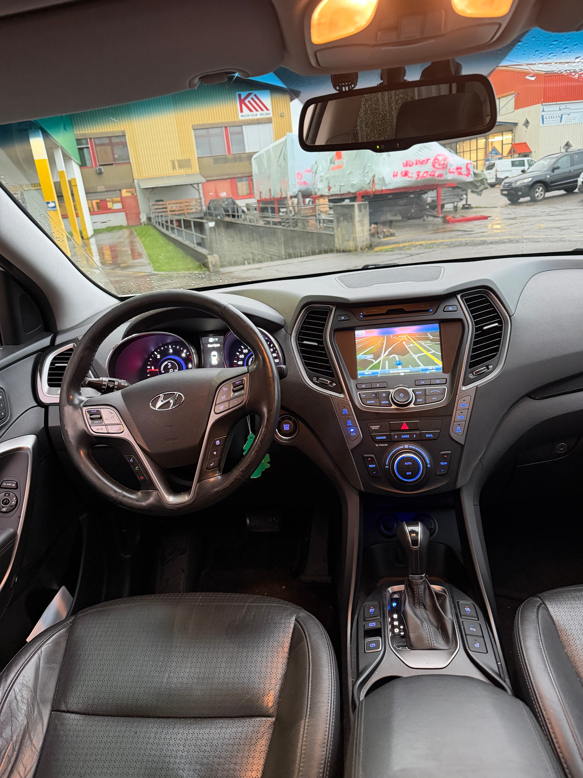 HYUNDAI Grand Santa Fe 2.2 CRDI Premium 4WD-image-8