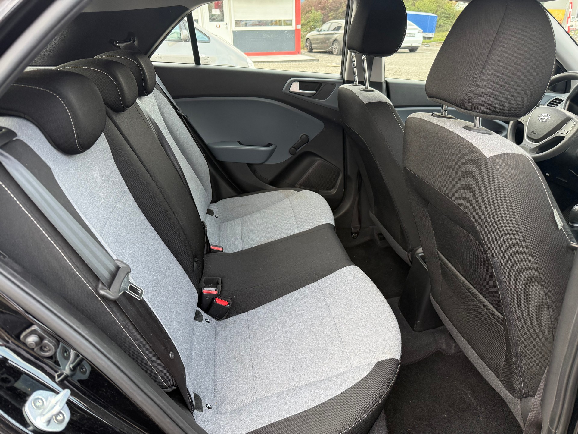 HYUNDAI i20 1.2 Origo-image-13