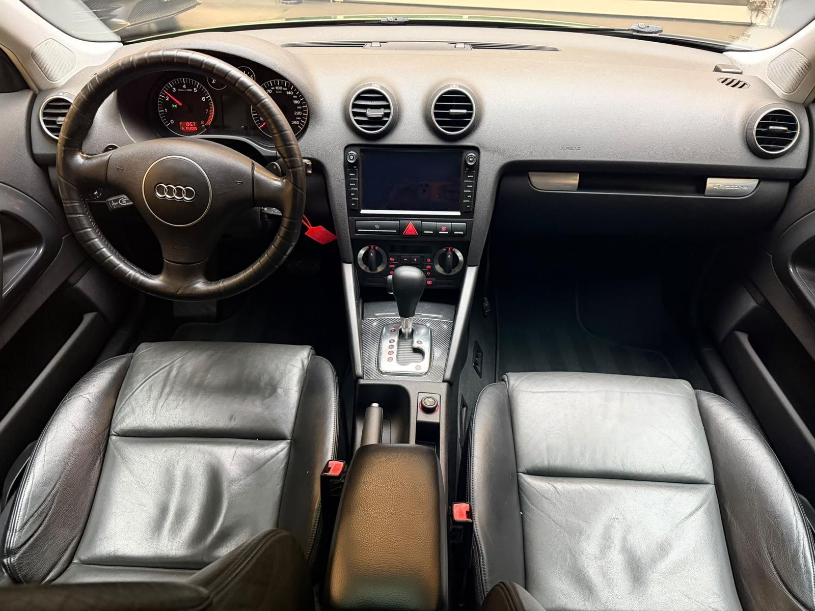 AUDI A3 3.2 V6 Ambition quattro-image-8