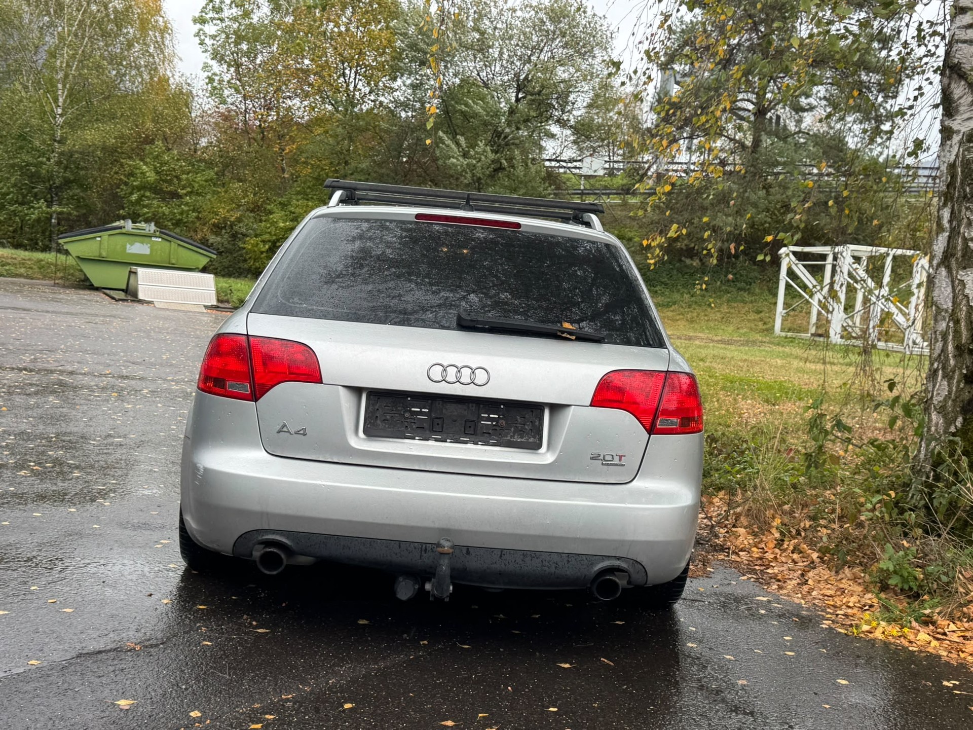 AUDI A4 Avant 2.0 Turbo FSI quattro-image-1