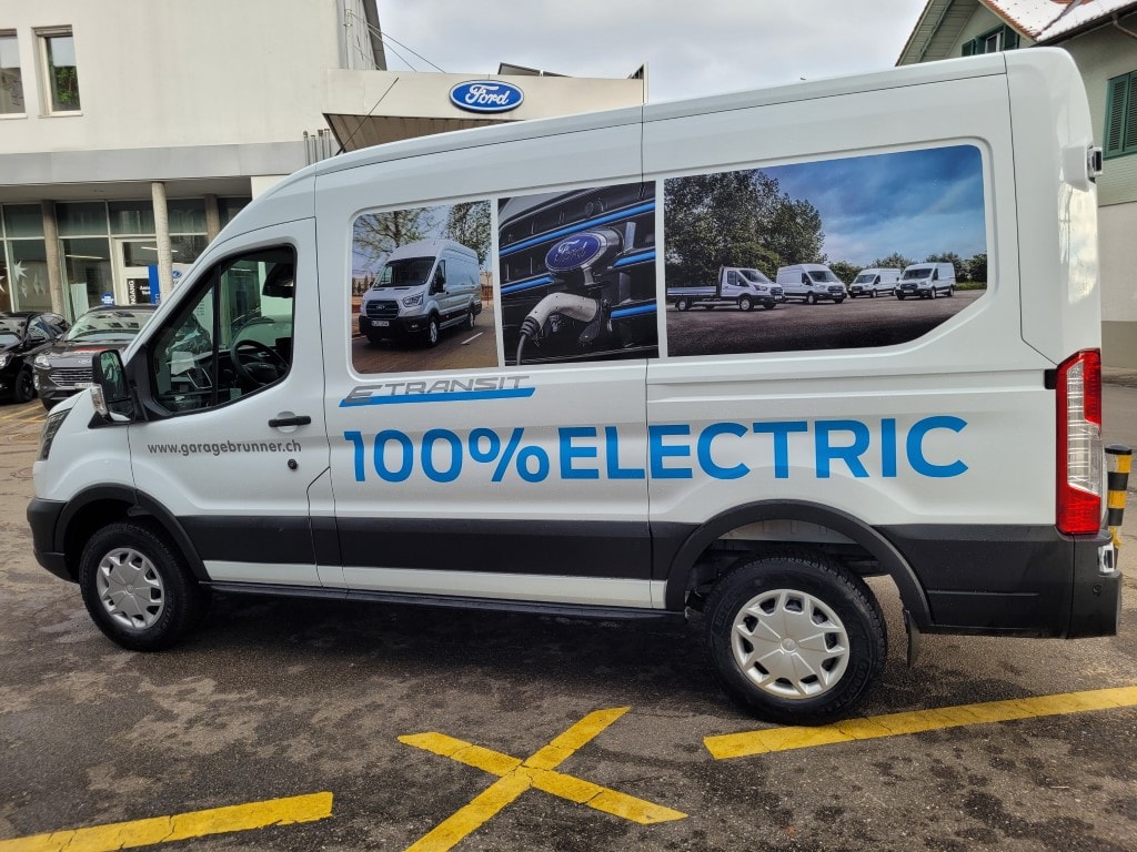 FORD E-Transit Van 350 L2H2 67kWh Trend-image-3