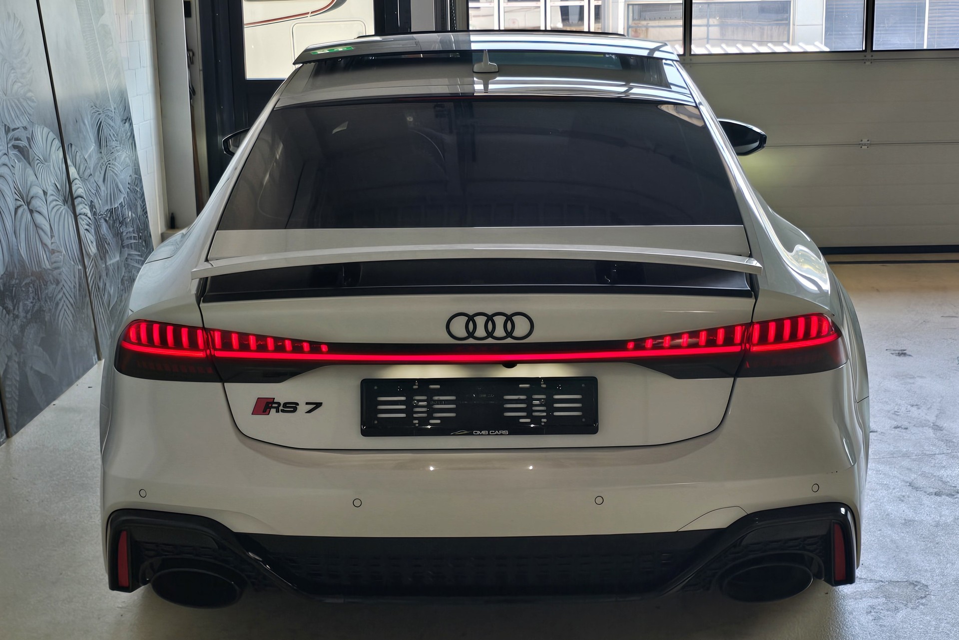AUDI RS7 Sportback MHEV-image-8