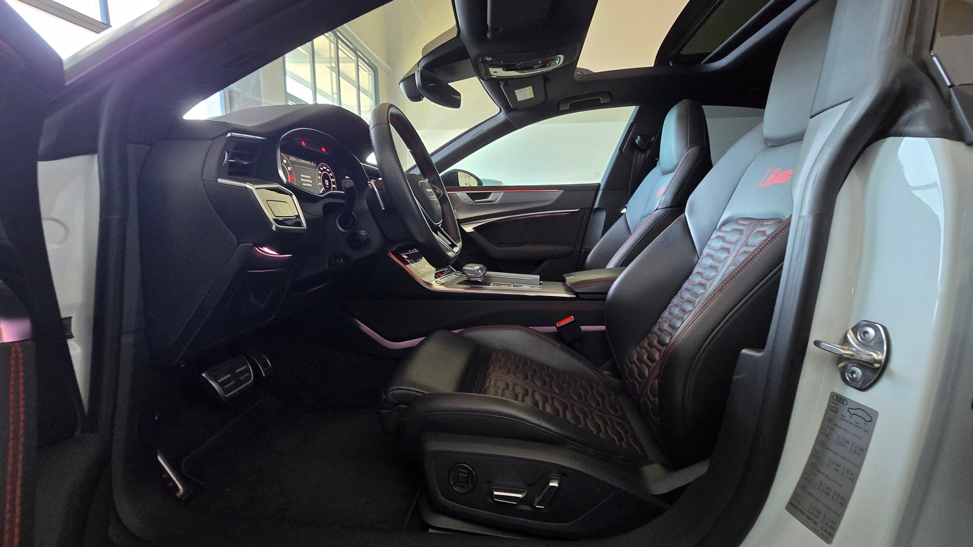 AUDI RS7 Sportback MHEV-image-10