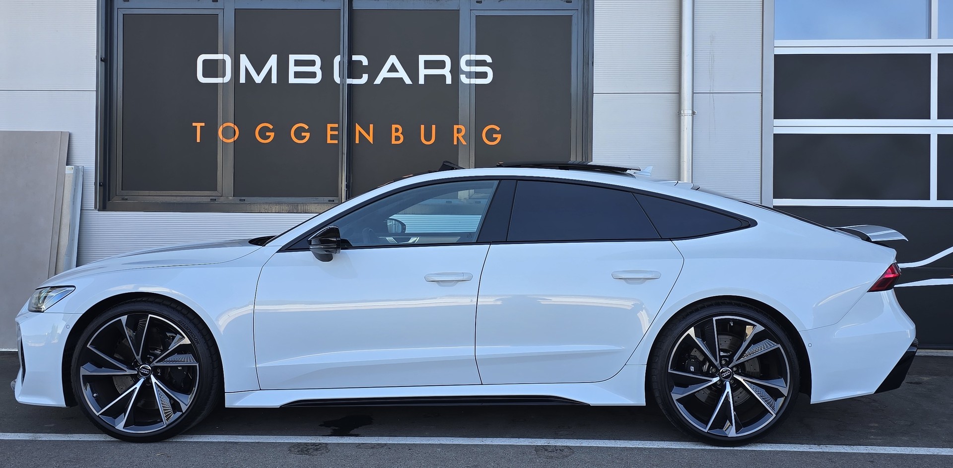 AUDI RS7 Sportback MHEV-image-3