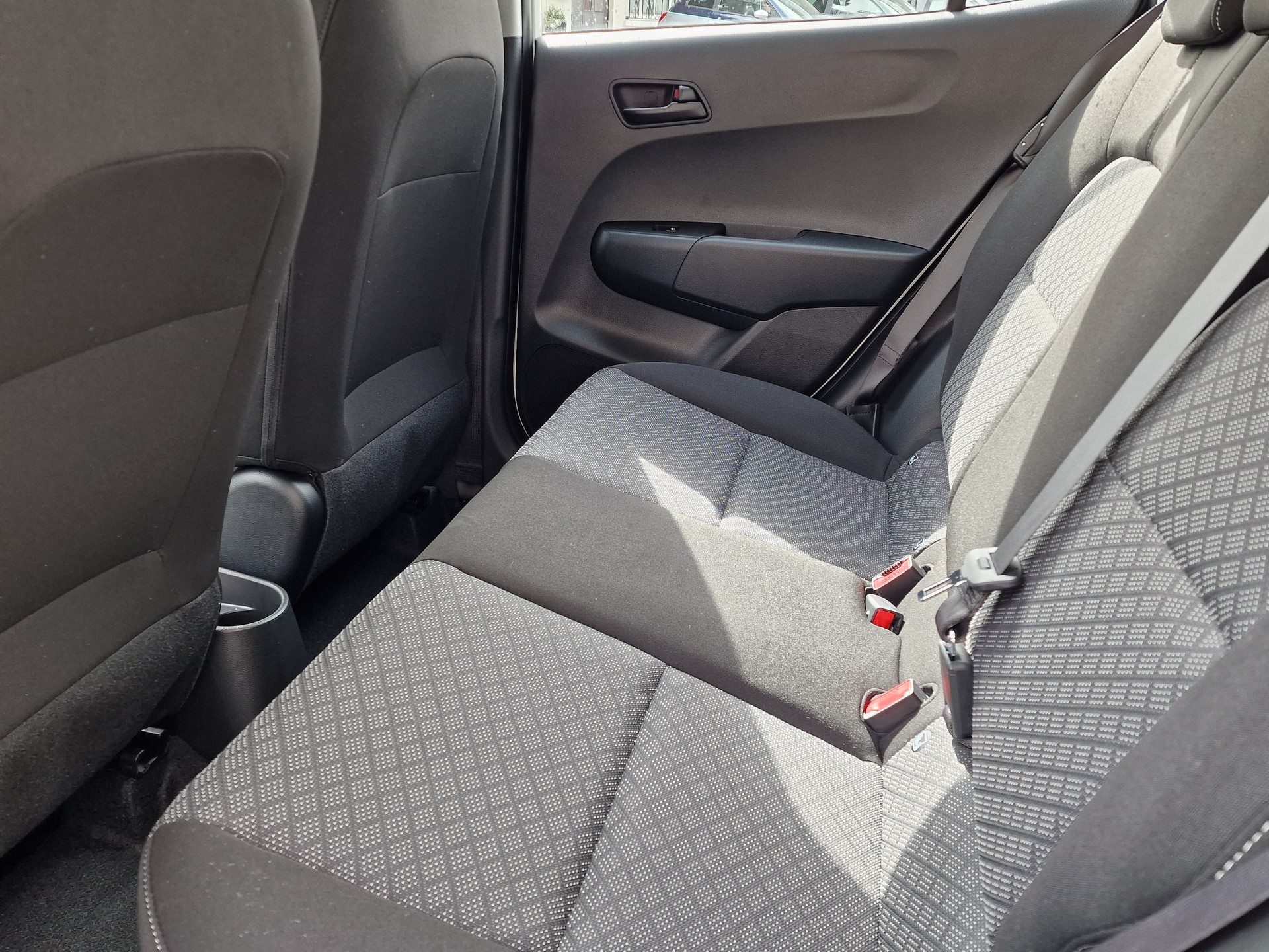KIA Picanto 1.0 GDi-image-5