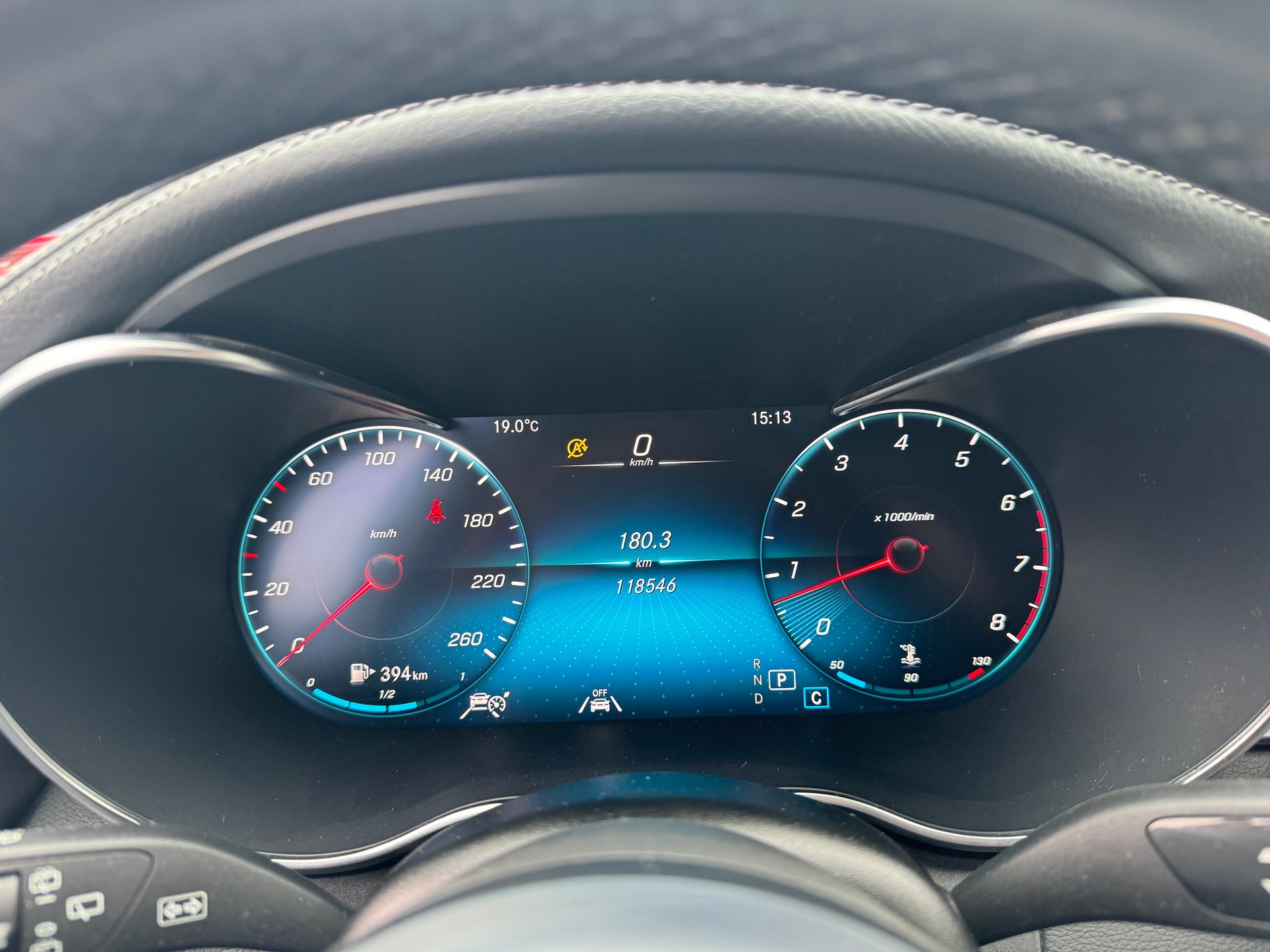 MERCEDES-BENZ C 400 AMG Line 4Matic 9G-Tronic-image-11