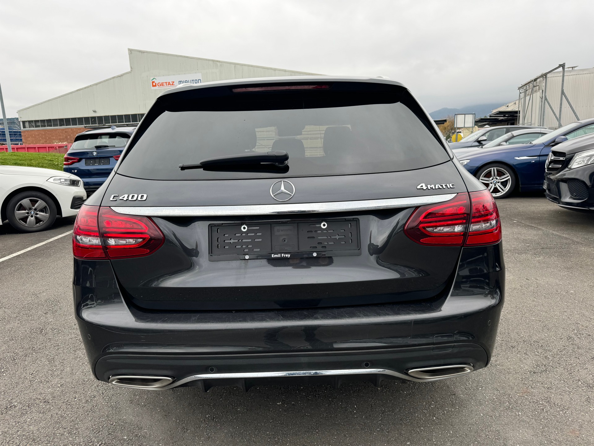 MERCEDES-BENZ C 400 AMG Line 4Matic 9G-Tronic-image-4