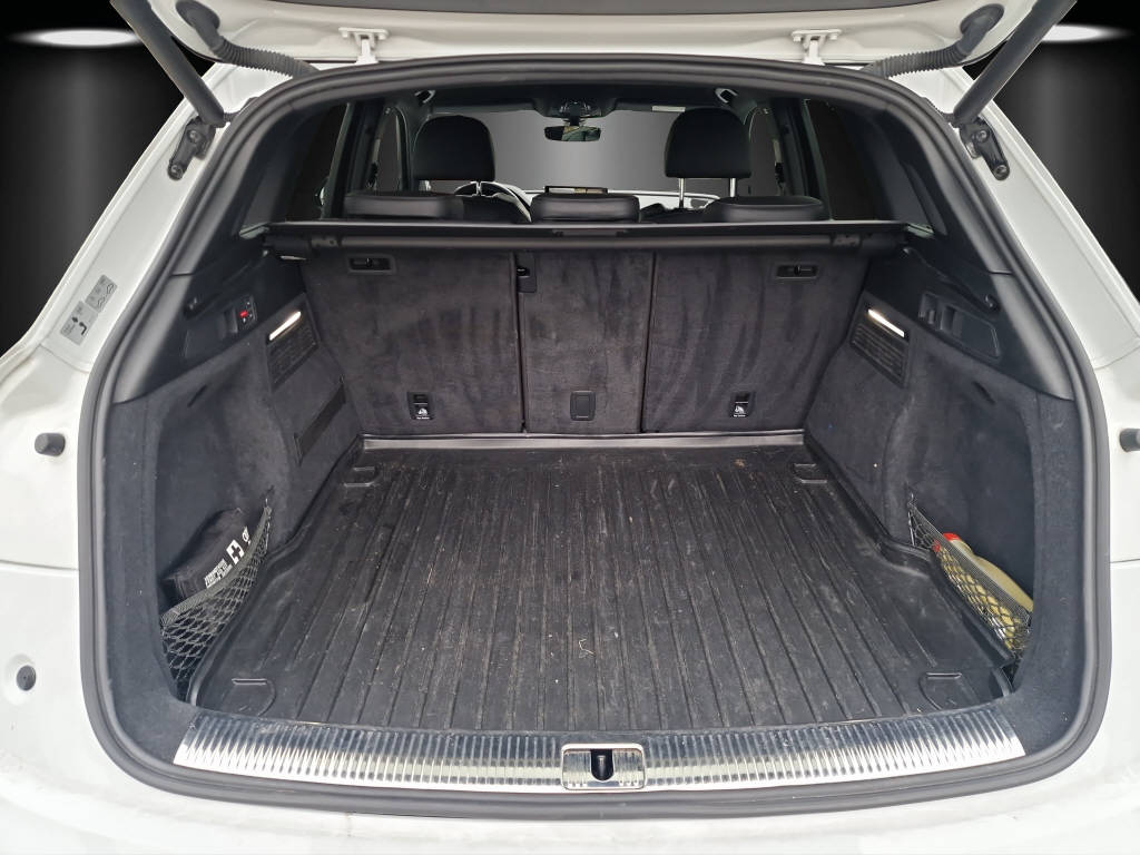 AUDI Q5 2.0 45 TFSI S Line quattro S-Tronic-image-14