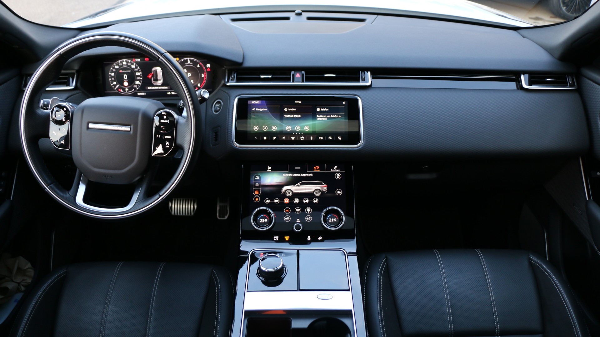 LAND ROVER RR Velar D 300 SE-image-14
