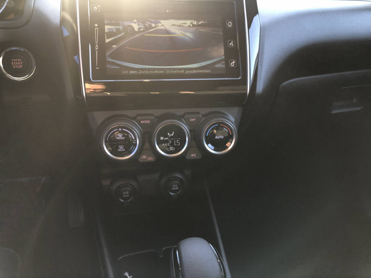 SUZUKI Swift 1.2 Compact Top Hybrid-image-8