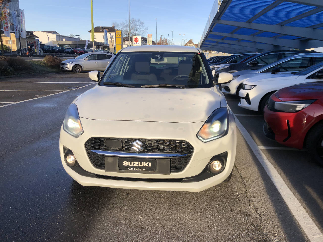 SUZUKI Swift 1.2 Compact Top Hybrid-image-1