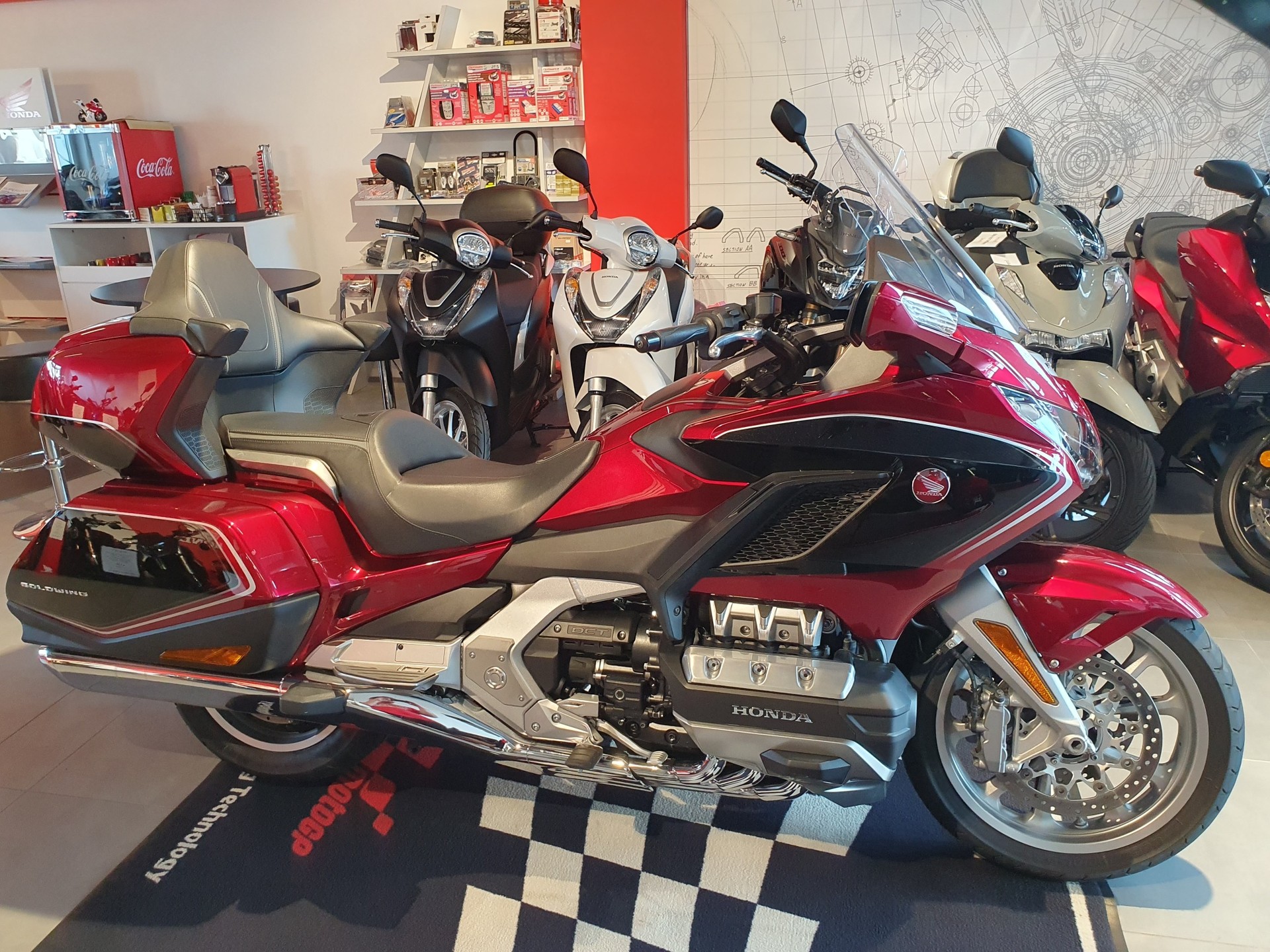 HONDA GL 1800 DA DCT Goldwing-showroom-element-2
