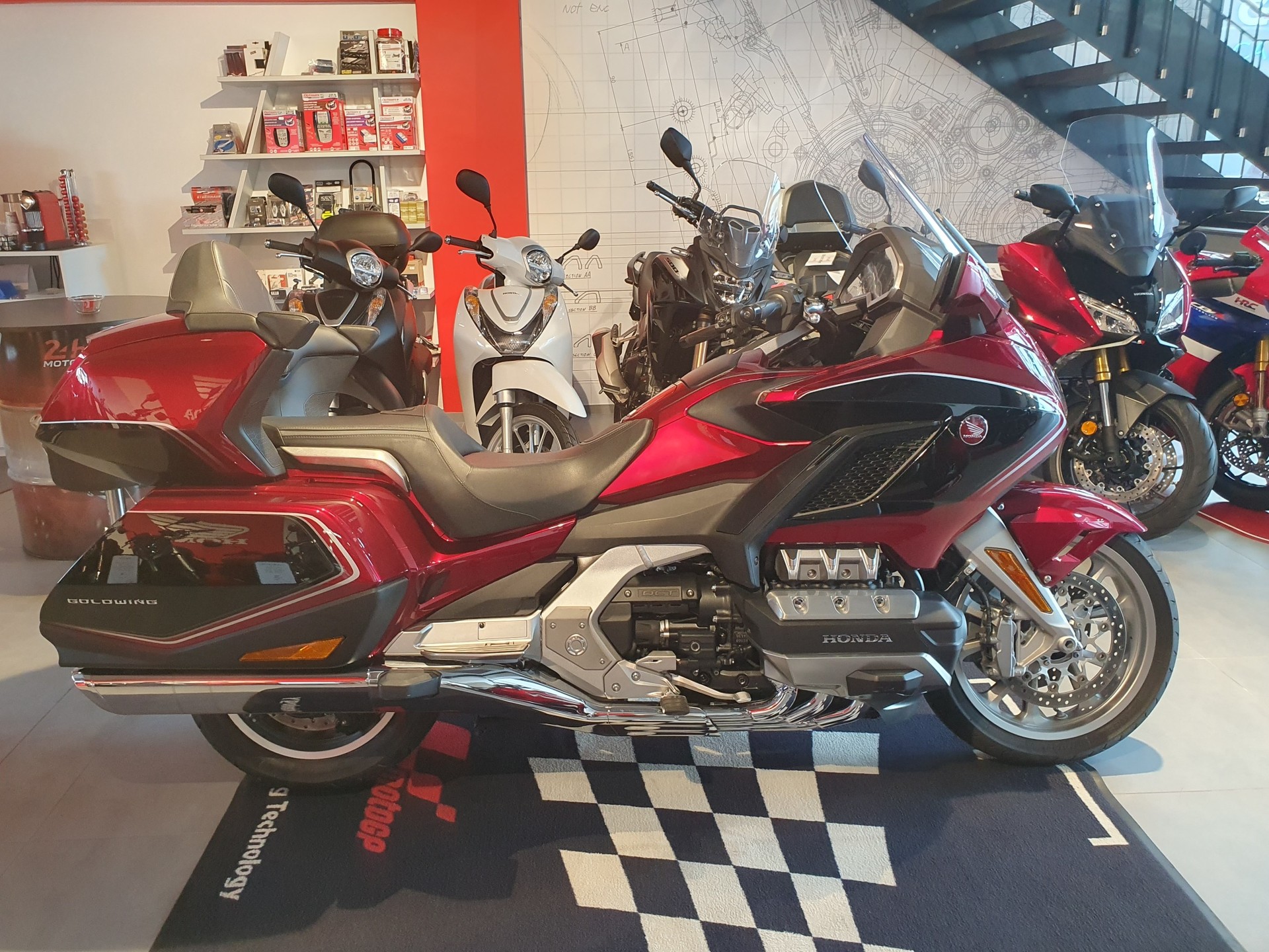 HONDA GL 1800 DA DCT Goldwing-showroom-element-3