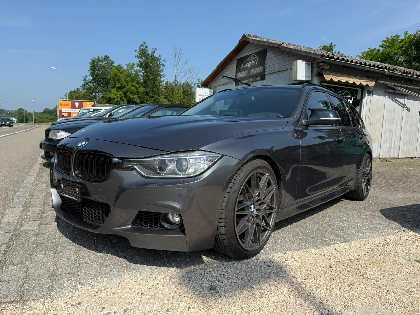 BMW 320d xDrive Touring Sport Line Steptronic