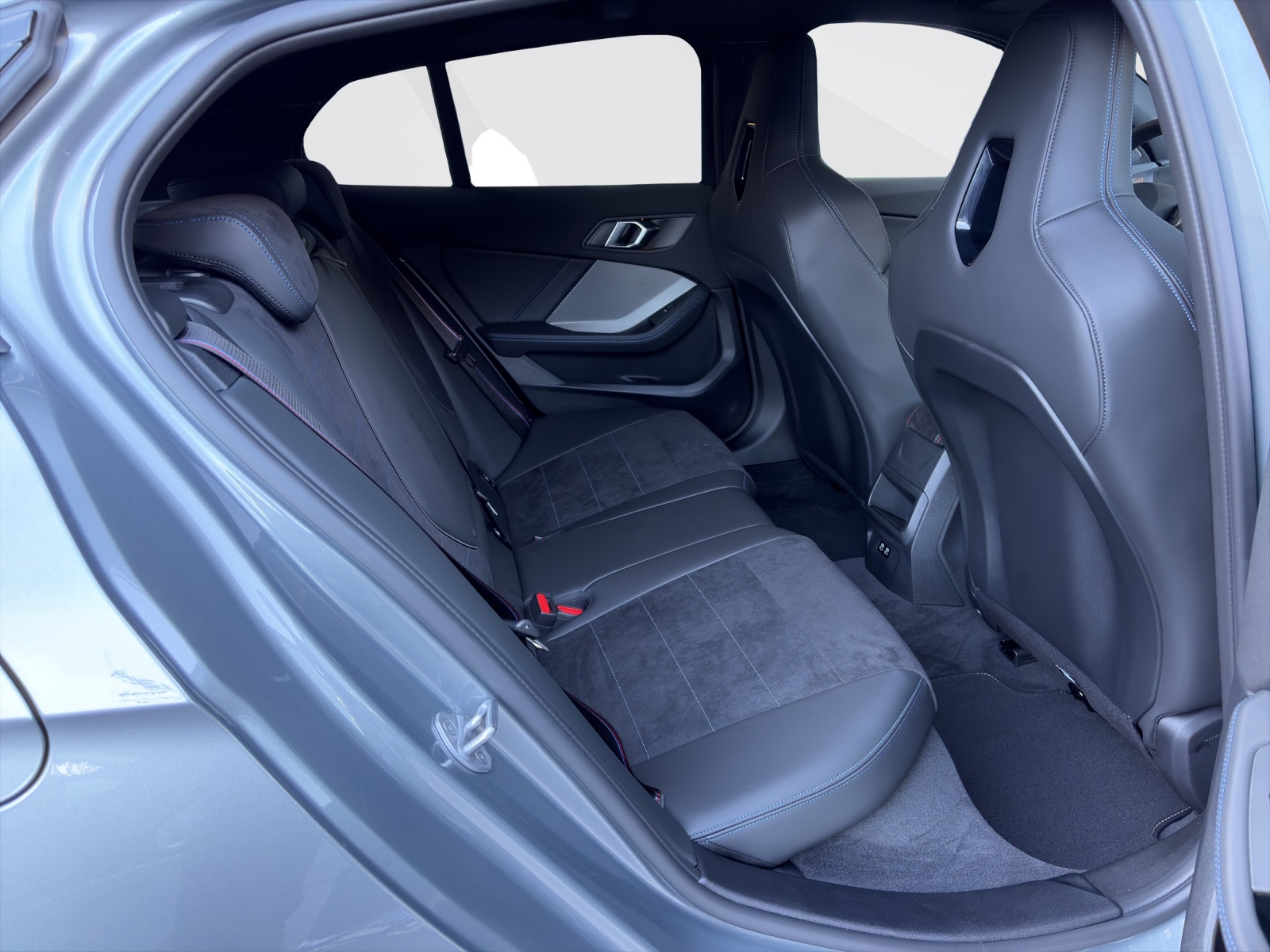 BMW 123 xDrive-image-15