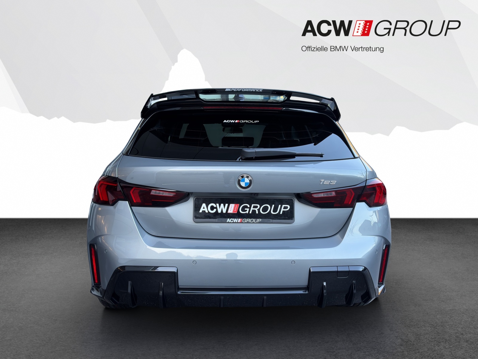 BMW 123 xDrive-image-3