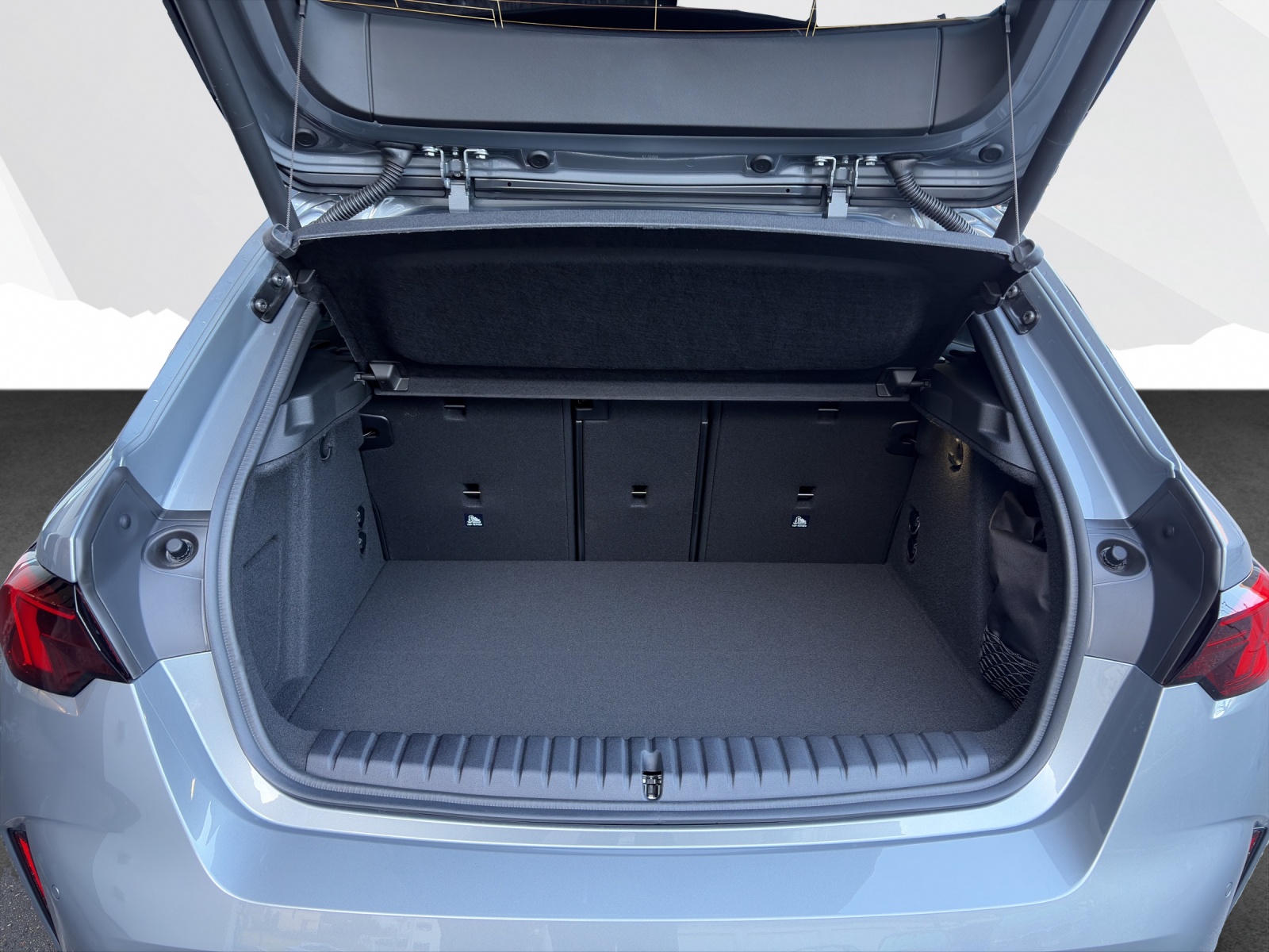 BMW 123 xDrive-image-16