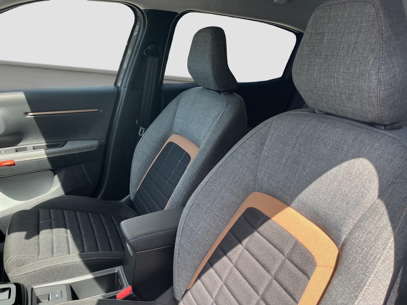 CITROEN e-C3 Aircross You+-image-10
