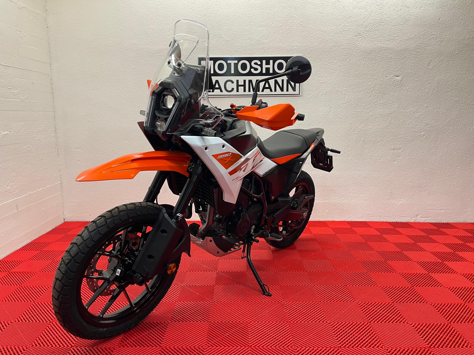 KTM 390 Adventure X-showroom-element-1