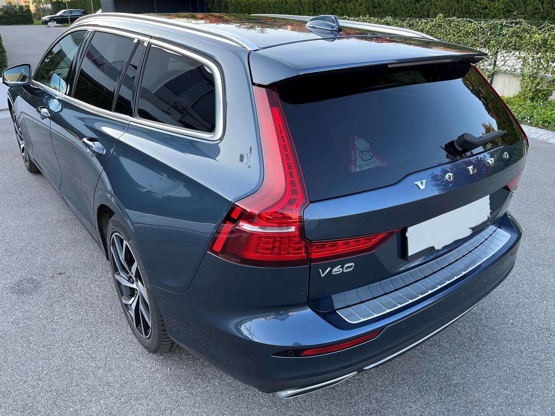 VOLVO V60 T8 eAWD Twin Engine Inscription Geartronic