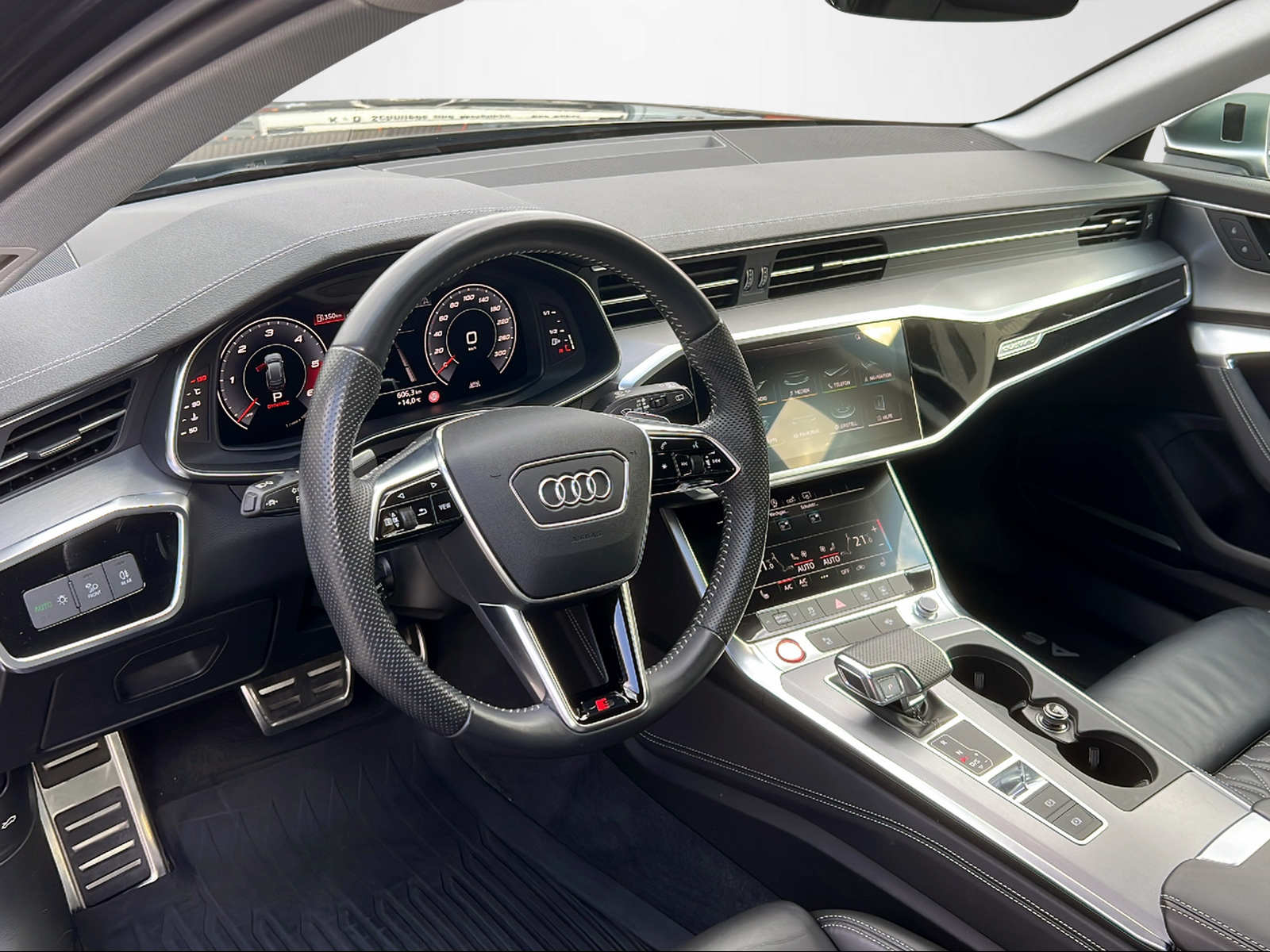 AUDI S6 Avant 3.0 V6 TDI quattro T-Tronic-image-8