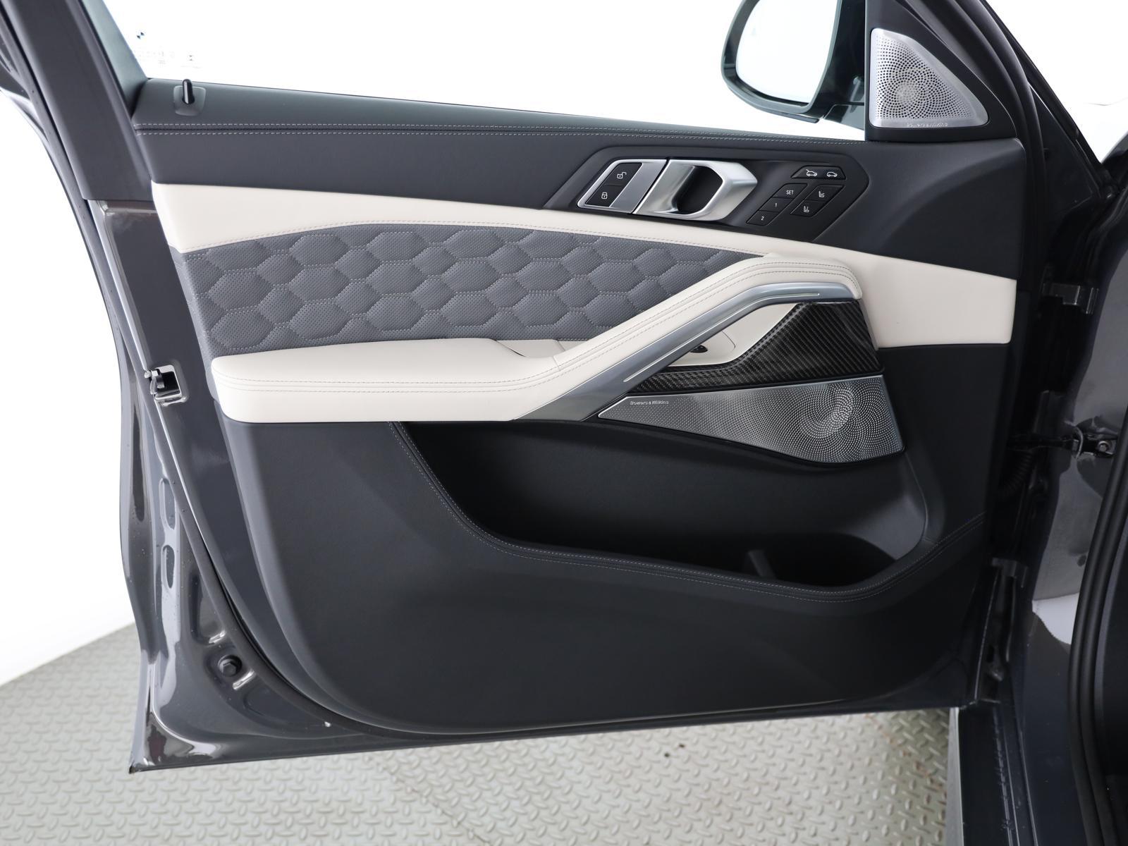 BMW X6 M Competition-image-10