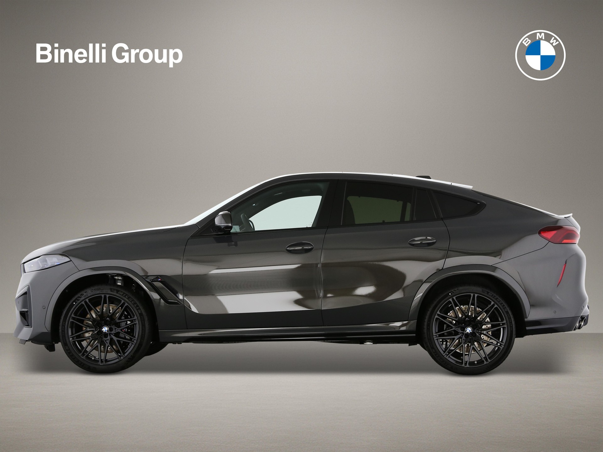 BMW X6 M Competition-showroom-element-2