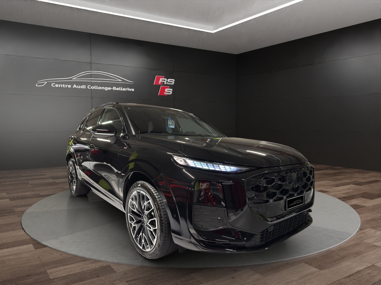 AUDI Q3 SUV 110 kW TFSI S tronic-image-6