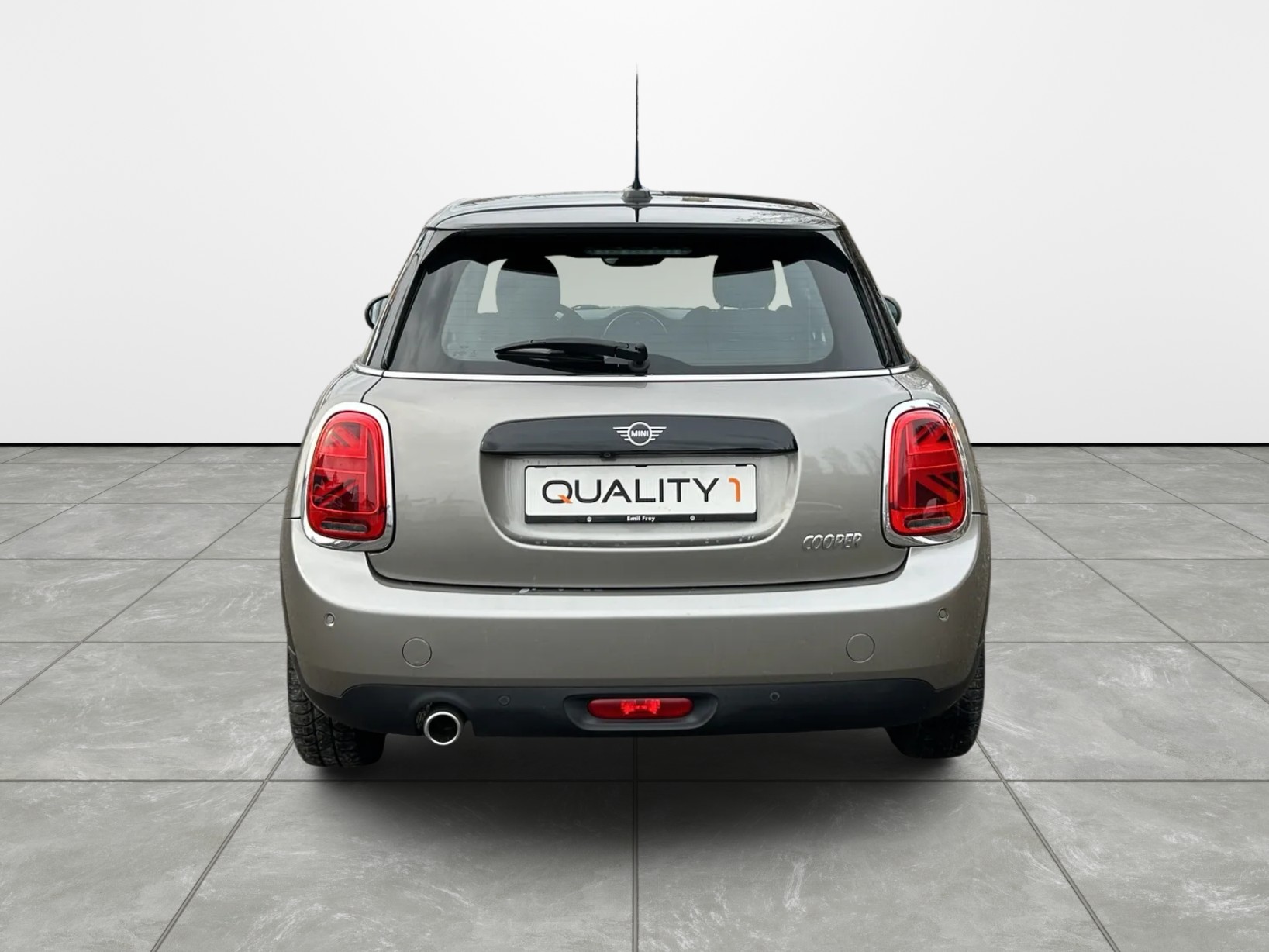 MINI Cooper Steptronic DKG-image-8