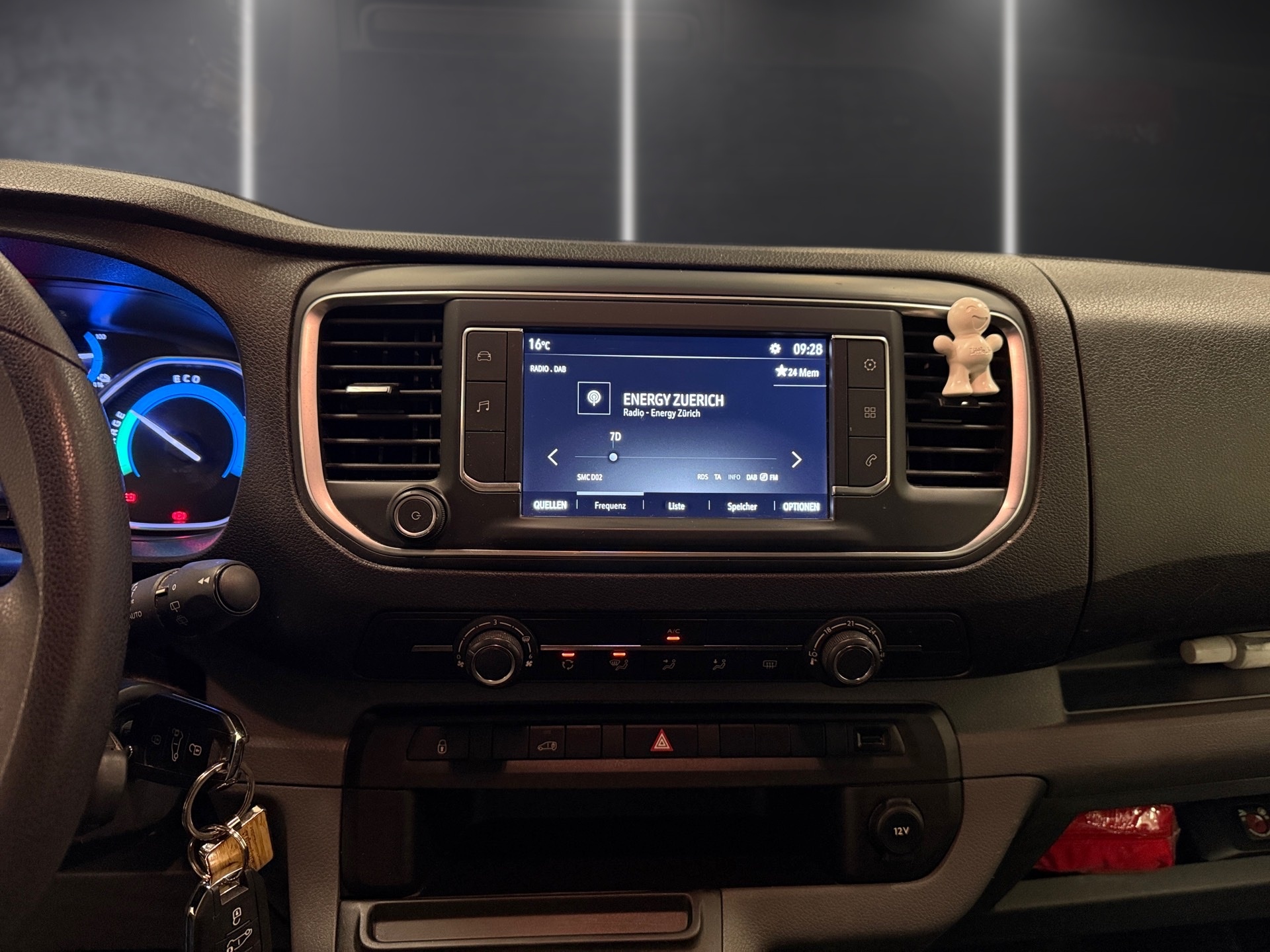 OPEL Vivaro Cargo-e 50 kWh Enjoy M-image-9