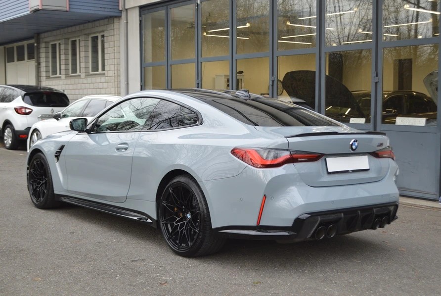 BMW M4 Coupé Competition M Race Track-image-4