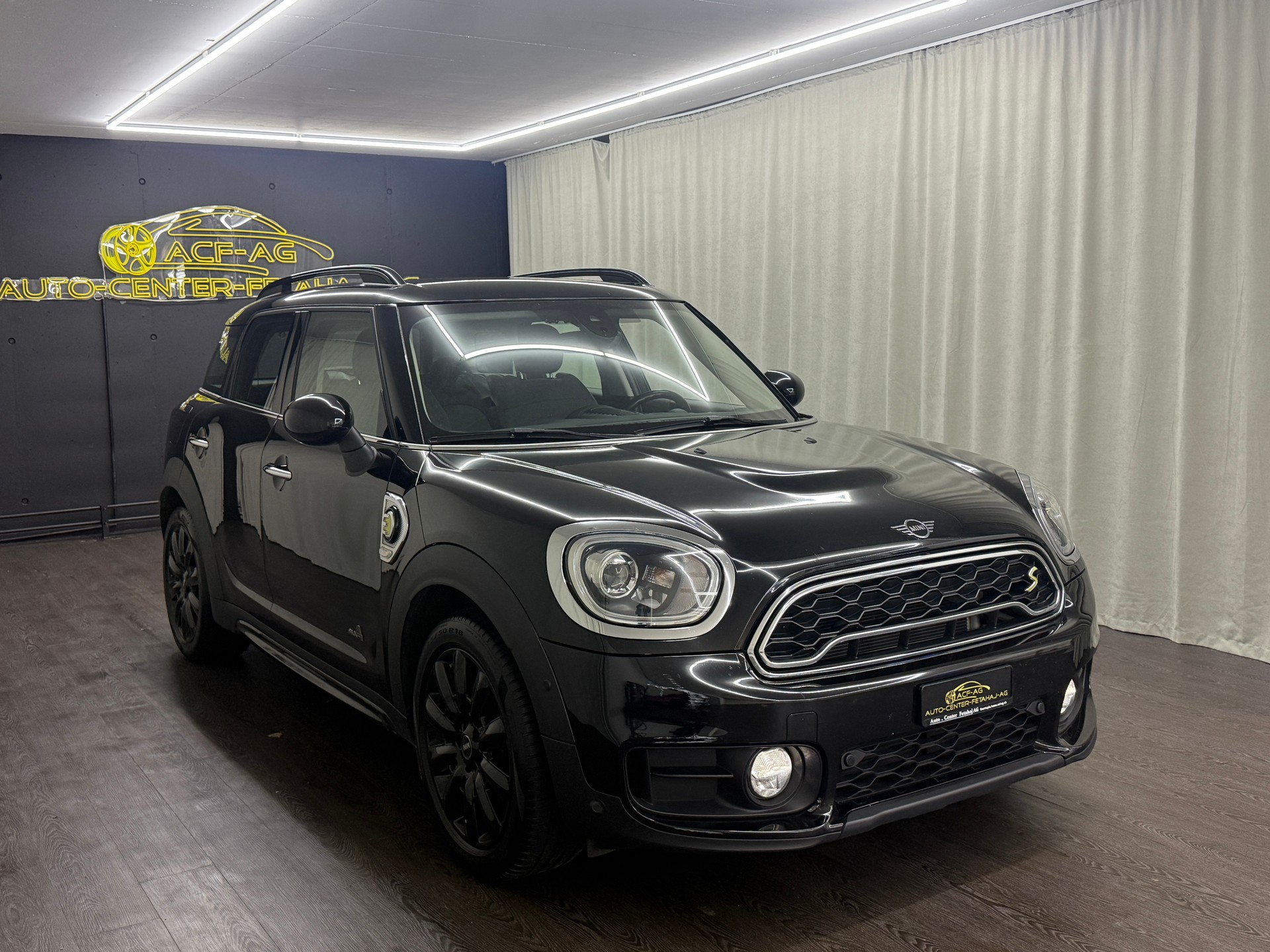 MINI Countryman Cooper S E ALL4 Steptronic-image-2