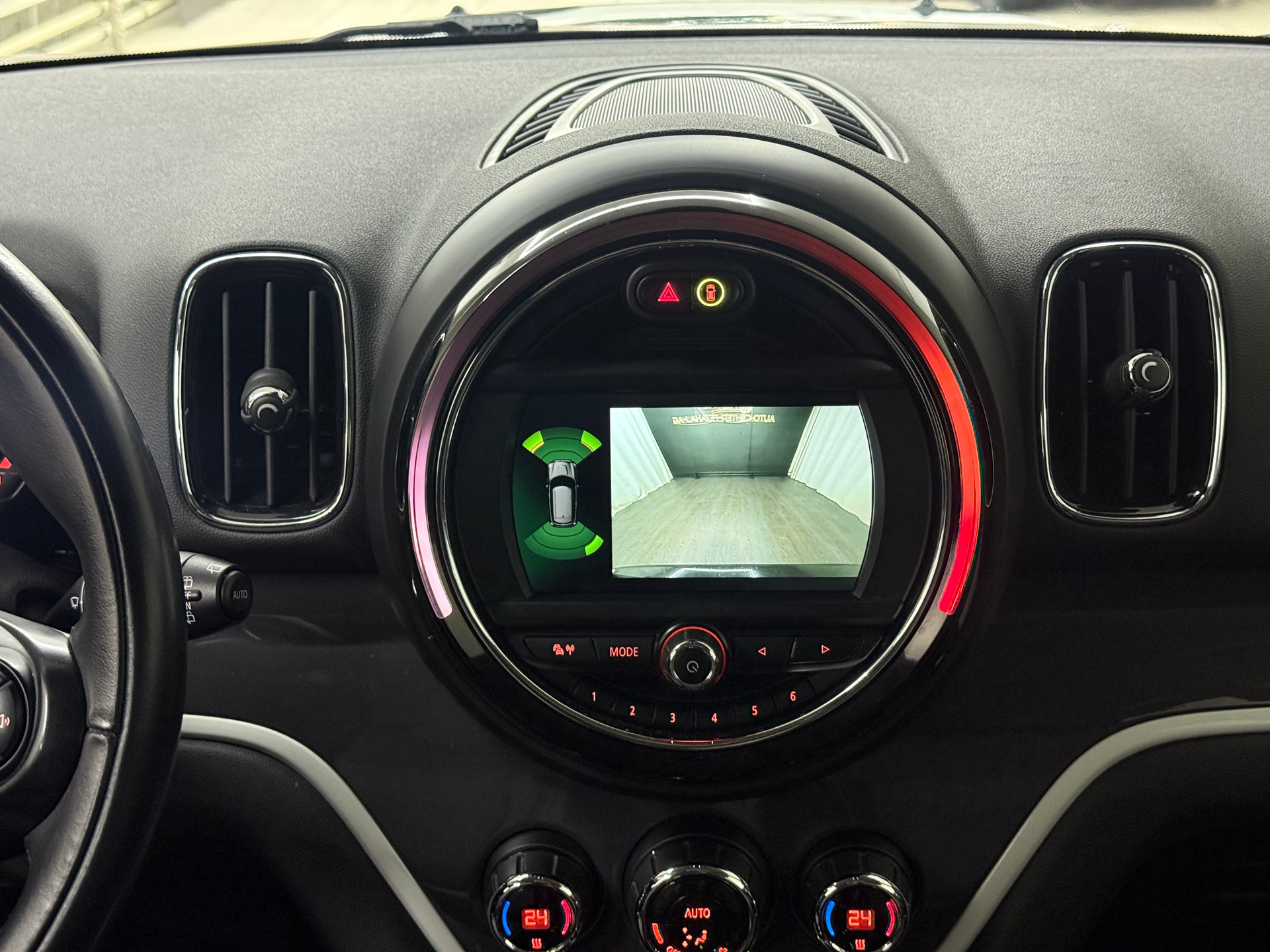 MINI Countryman Cooper S E ALL4 Steptronic-image-10