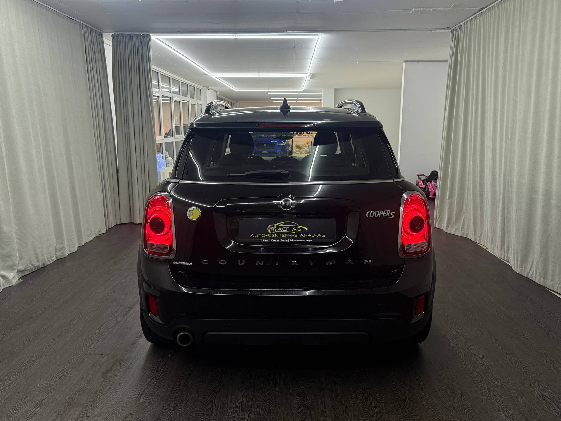 MINI Countryman Cooper S E ALL4 Steptronic-image-4