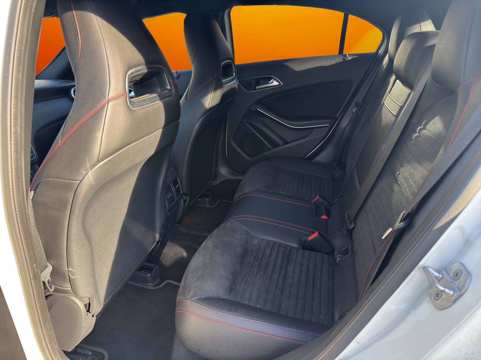MERCEDES-BENZ A 250 AMG Line 4Matic 7G-DCT *** TURBO SIFFLE ****-image-11