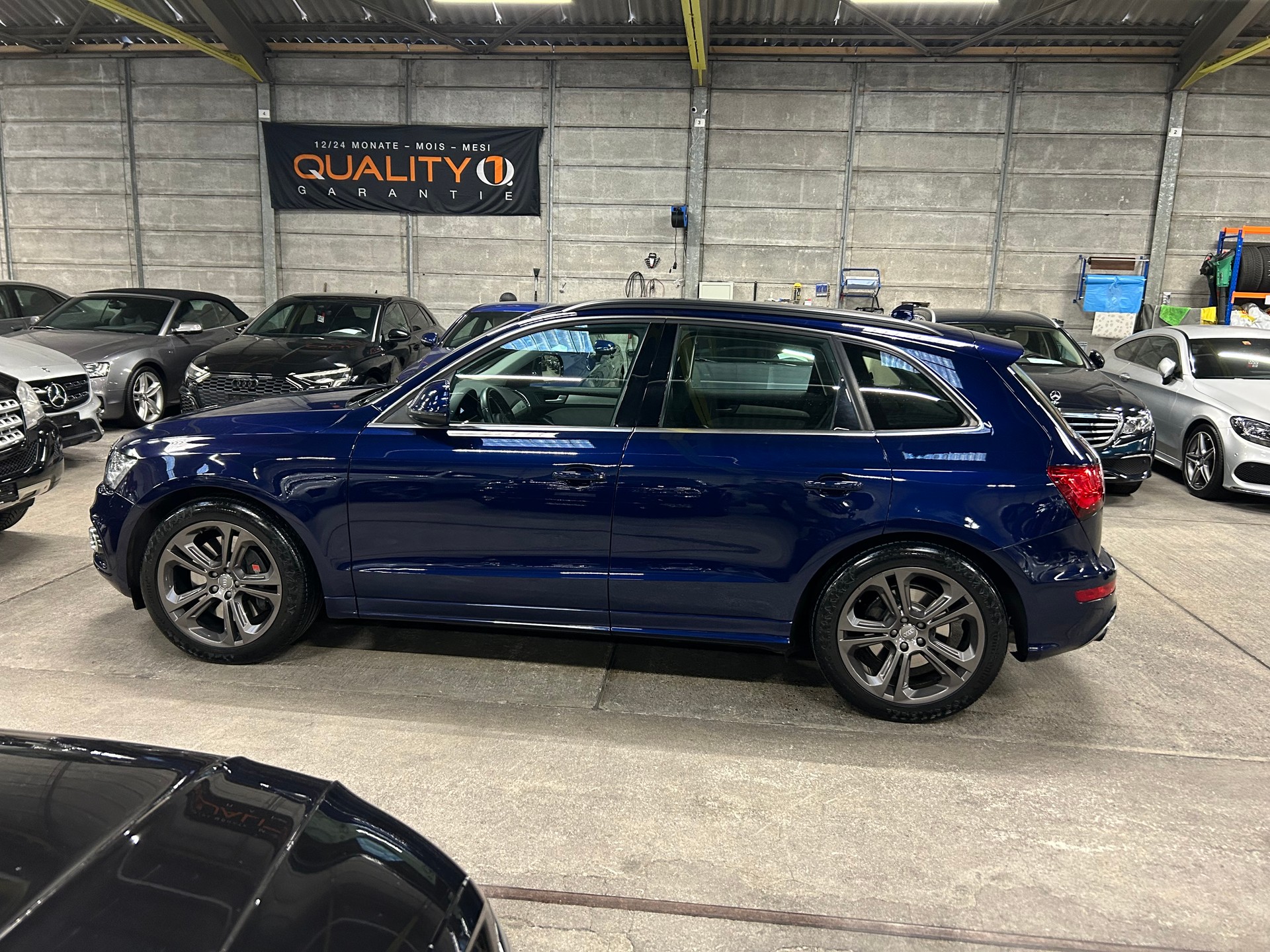 AUDI SQ5 3.0 TDI quattro tiptronic-image-6