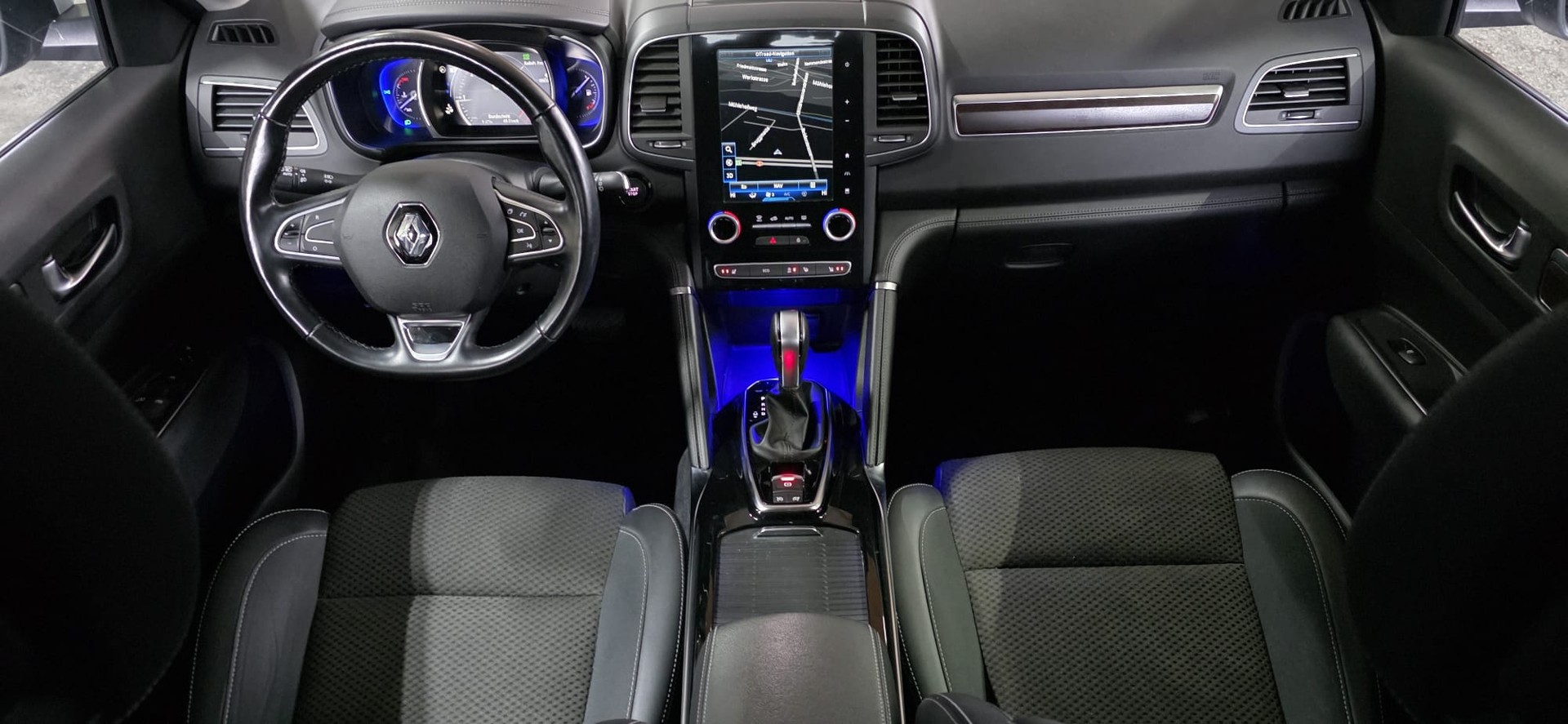 RENAULT Koleos 2.0 dCi Intens 4x4 Xtronic CVT-image-11