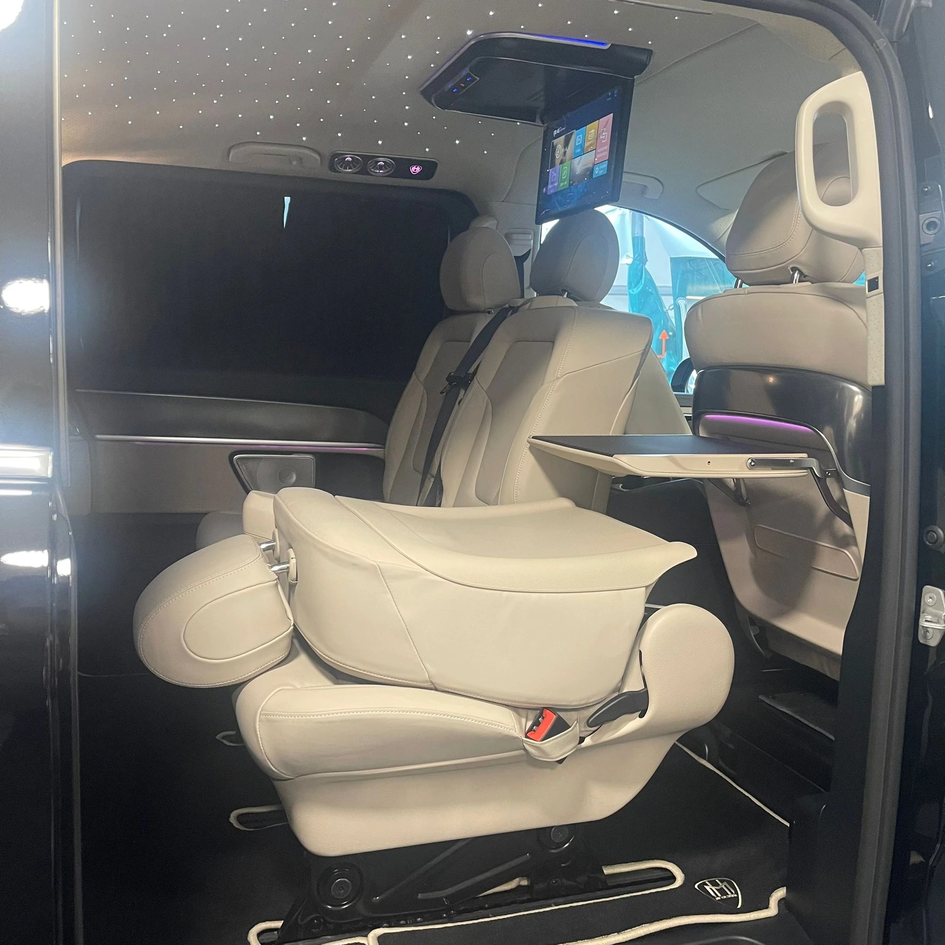 MERCEDES-BENZ V 300 d Extra-Lang 4matic Exclusive FALCON CARDADA V.I.P-image-47