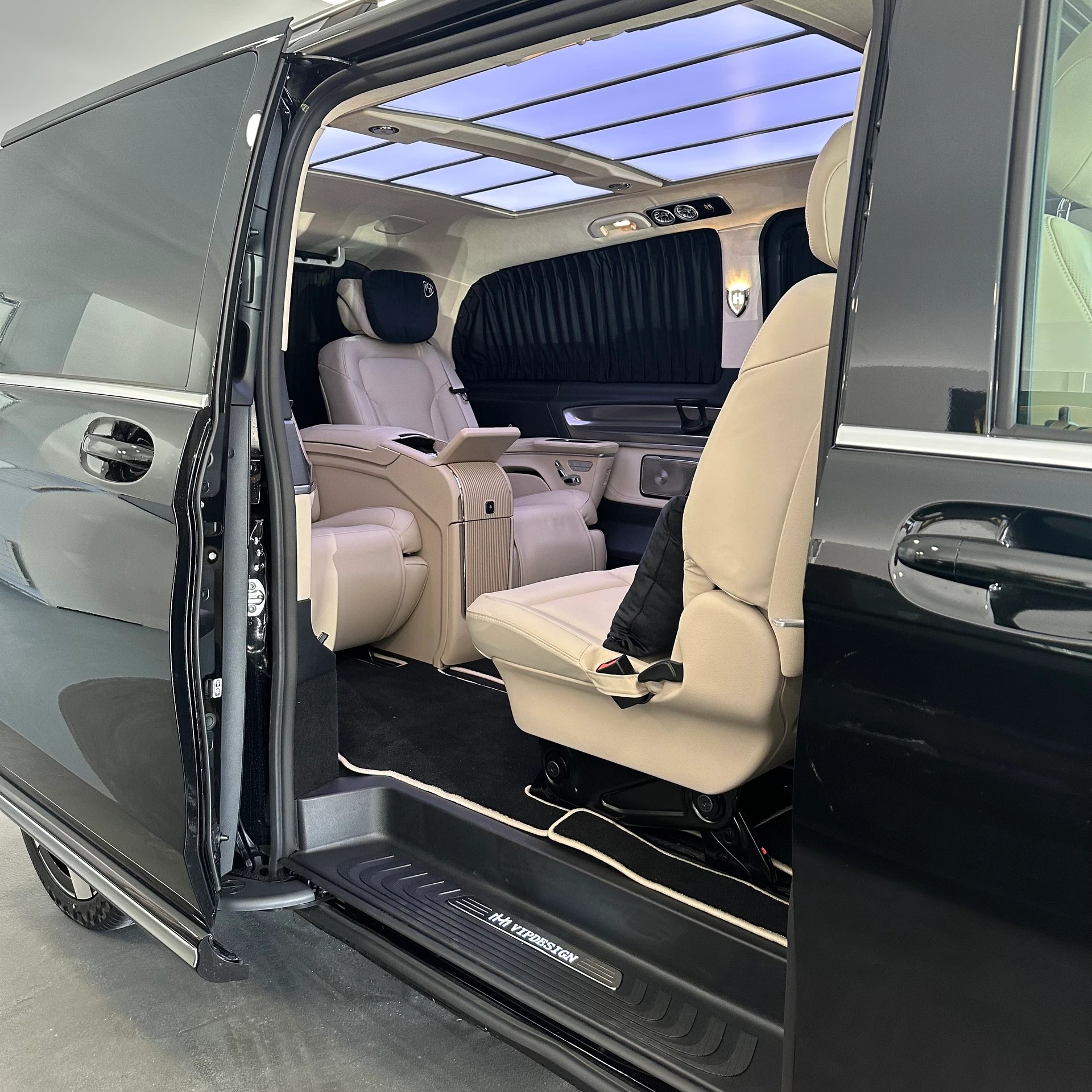 MERCEDES-BENZ V 300 d Extra-Lang 4matic Exclusive FALCON CARDADA V.I.P-image-54