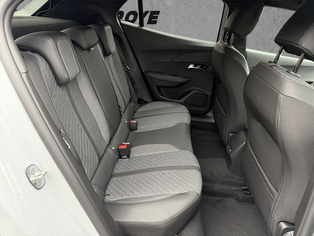 PEUGEOT 2008 1.2 PureTech Allure ** 4 pneus hiver offert **-image-11