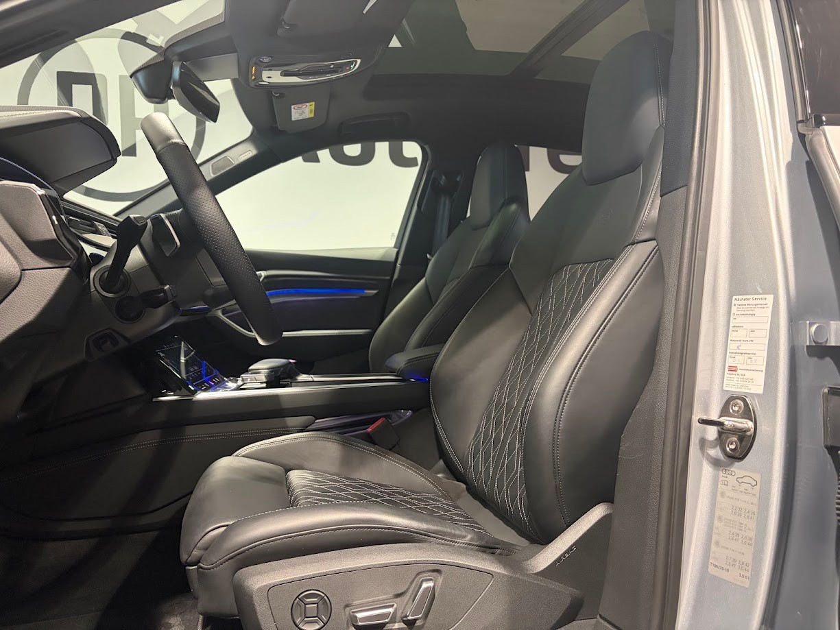 AUDI e-tron 55 Sportback S Line quattro-image-4