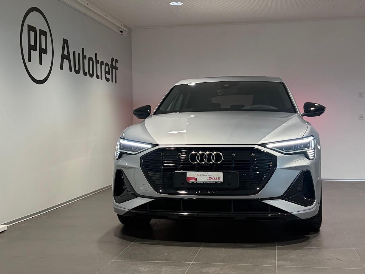 AUDI e-tron 55 Sportback S Line quattro-image-0
